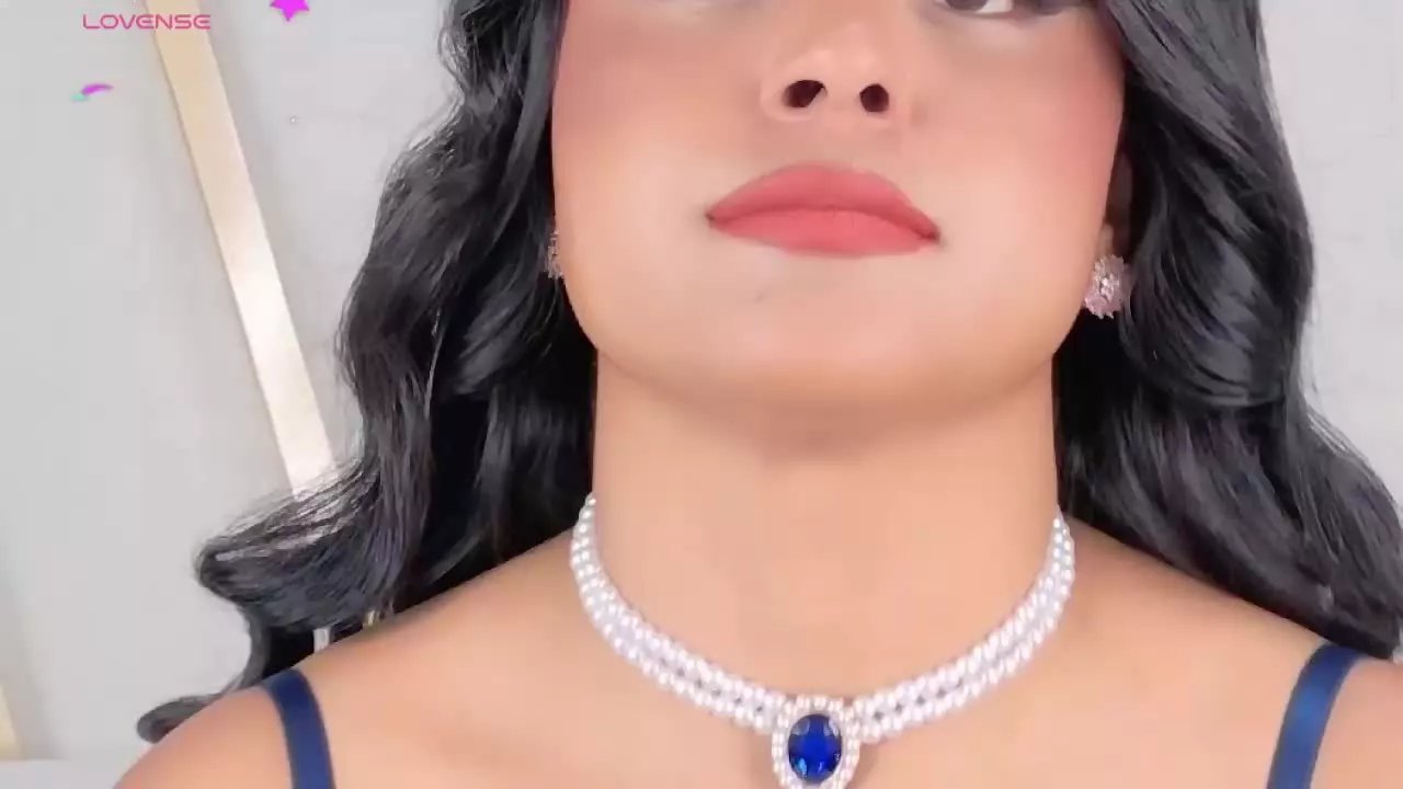 Offline AmelieGrace on Streamray